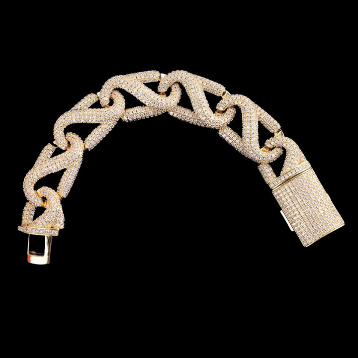 20MM 8 Shaped Iced Out Diamond Bracelet