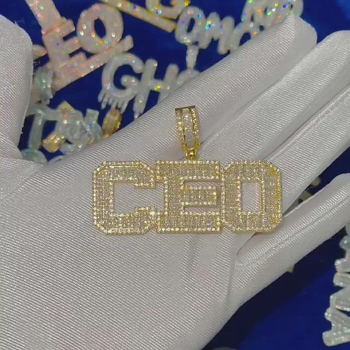 Stylish Iced Out Personalized Custom Name Necklace Pendant