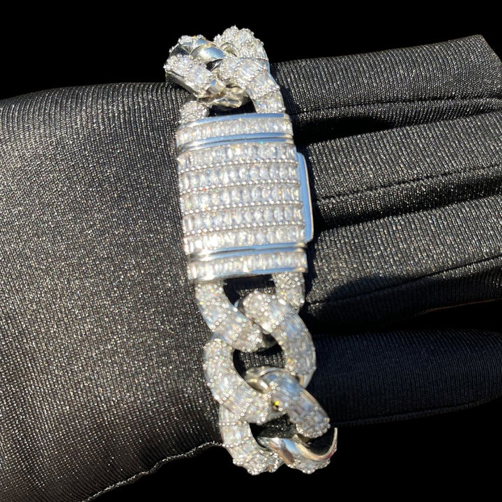 19MM Fully Baguette Cuban Link Iced Out Diamond Bracelet