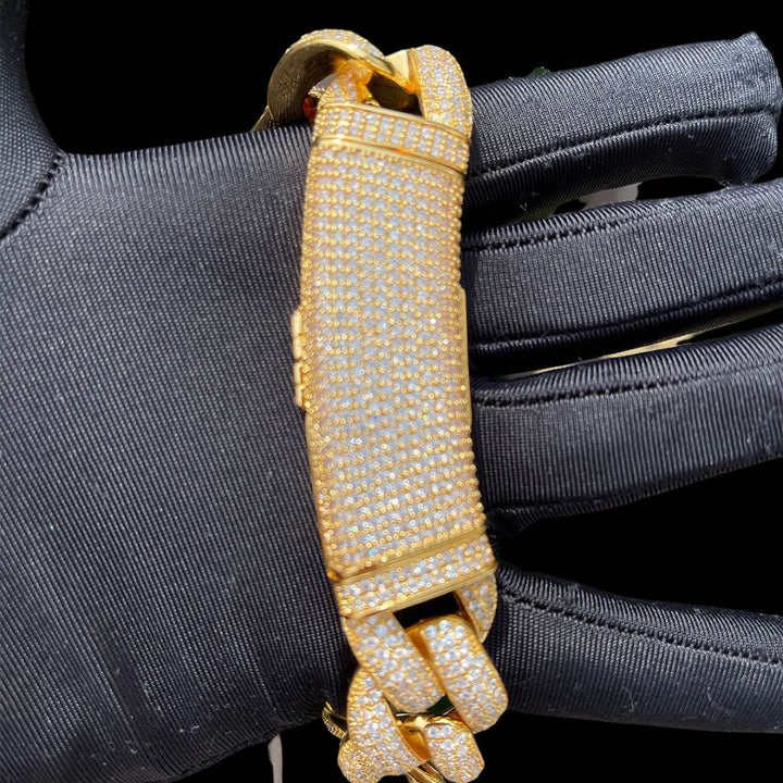 20MM Big Clasp Thick Miami Cuban Iced Out Diamond Bracelet