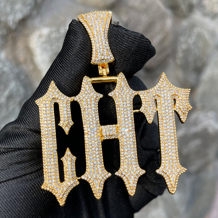 Vampire Rapper Star Rock Iced Out Personalized Custom Name Necklace Pendant