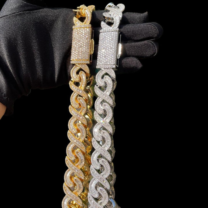 NEW | 20MM Infinity Link Iced Out Diamond Necklace Bracelet Set