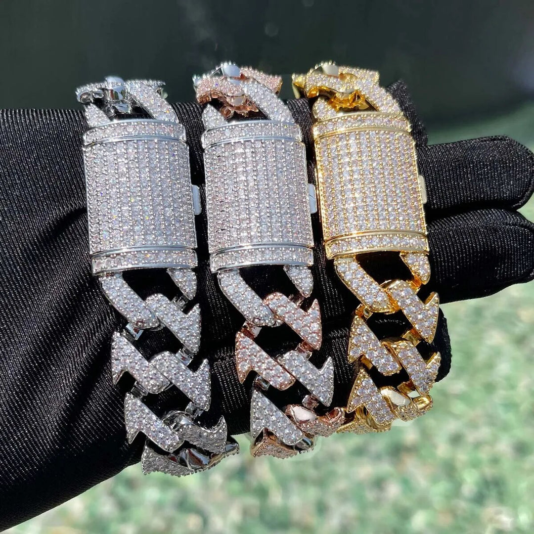 15MM Lightning Link Iced Out Diamond Bracelet