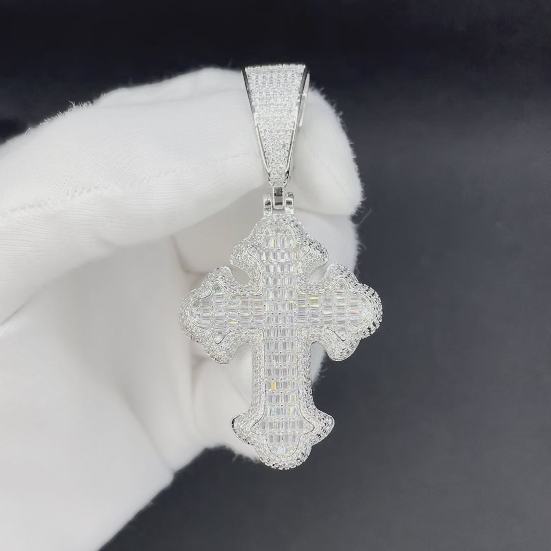 Cross Diamond Edition Iced Out Diamond Pendant Necklace
