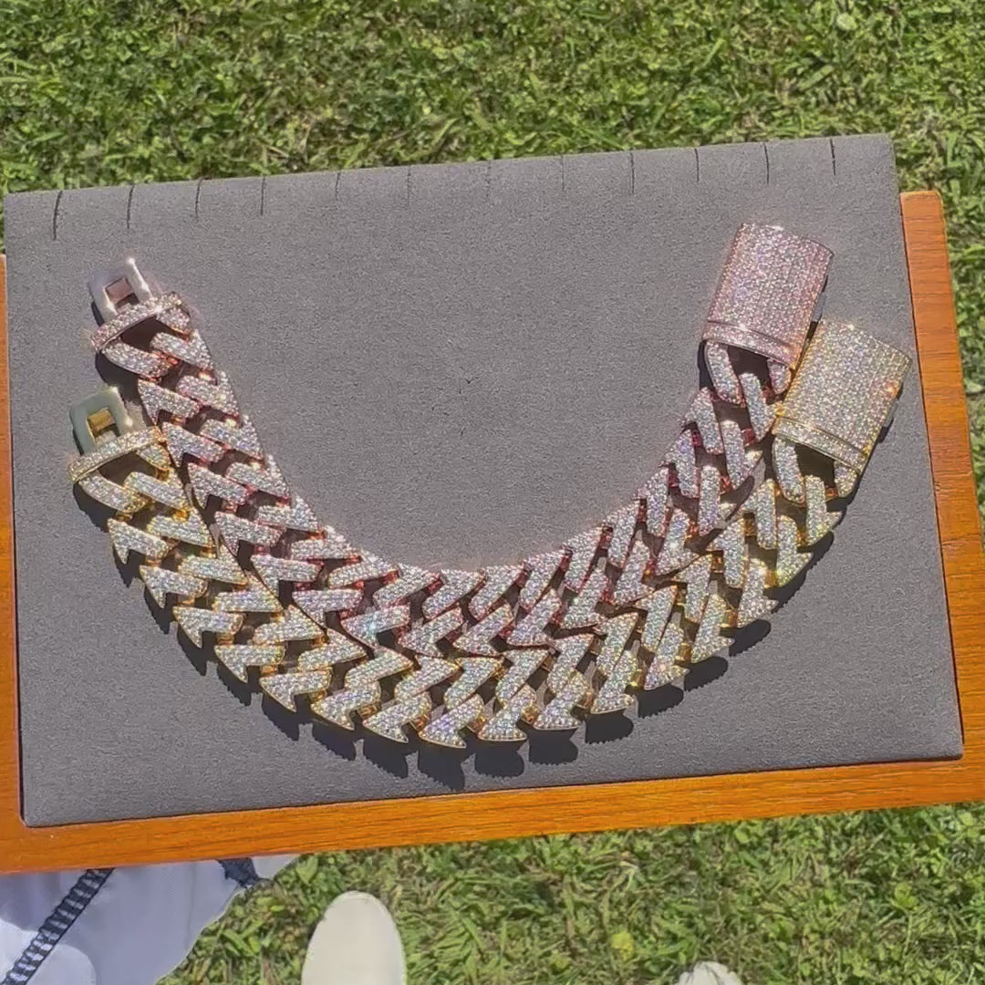 15MM Lightning Link Iced Out Diamond Bracelet