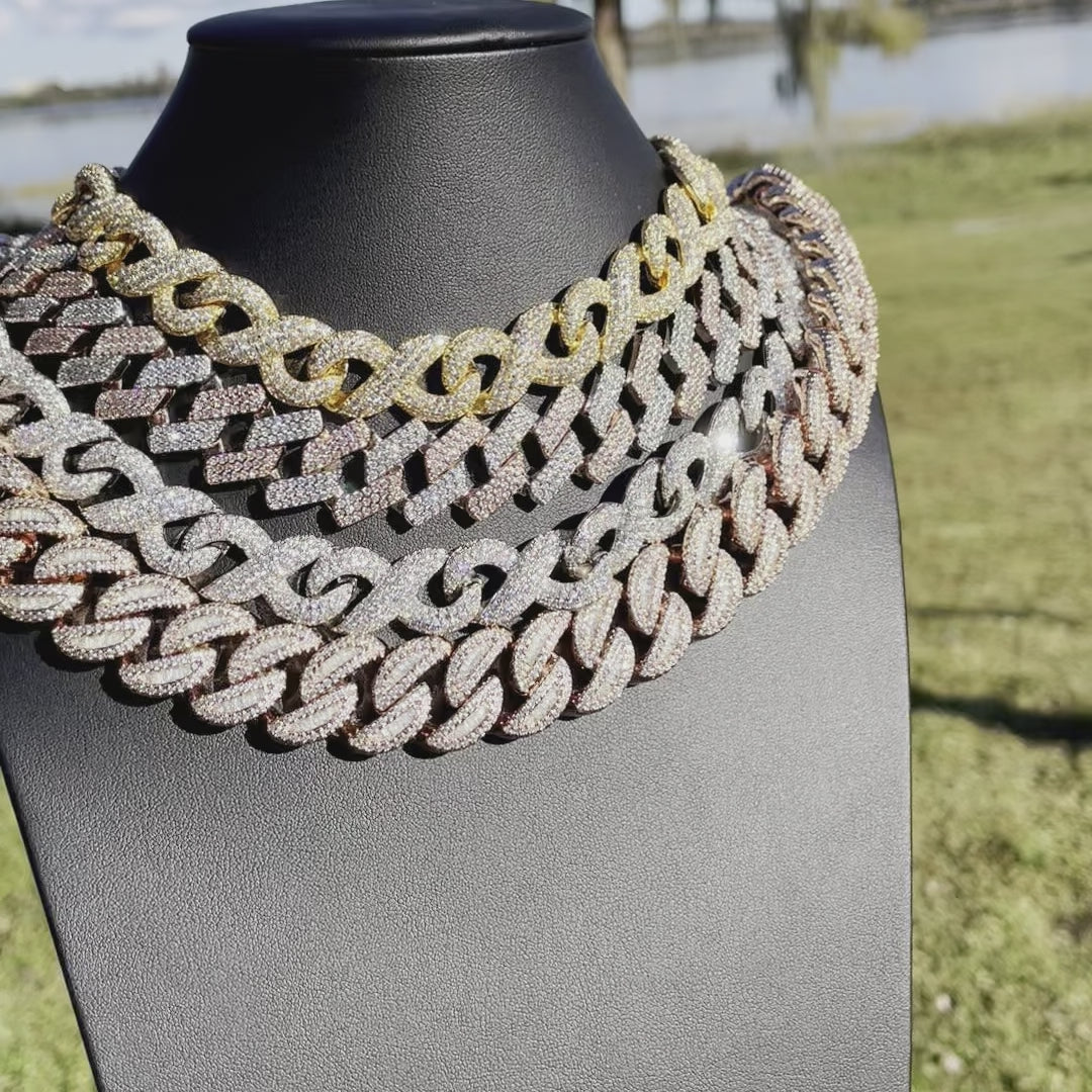 15mm Luxury Cuban Link Iced Out Chain Necklace