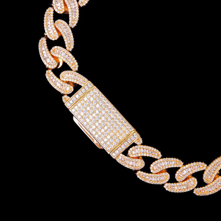 18MM Baguette Cut Iced Out Diamond Bracelet