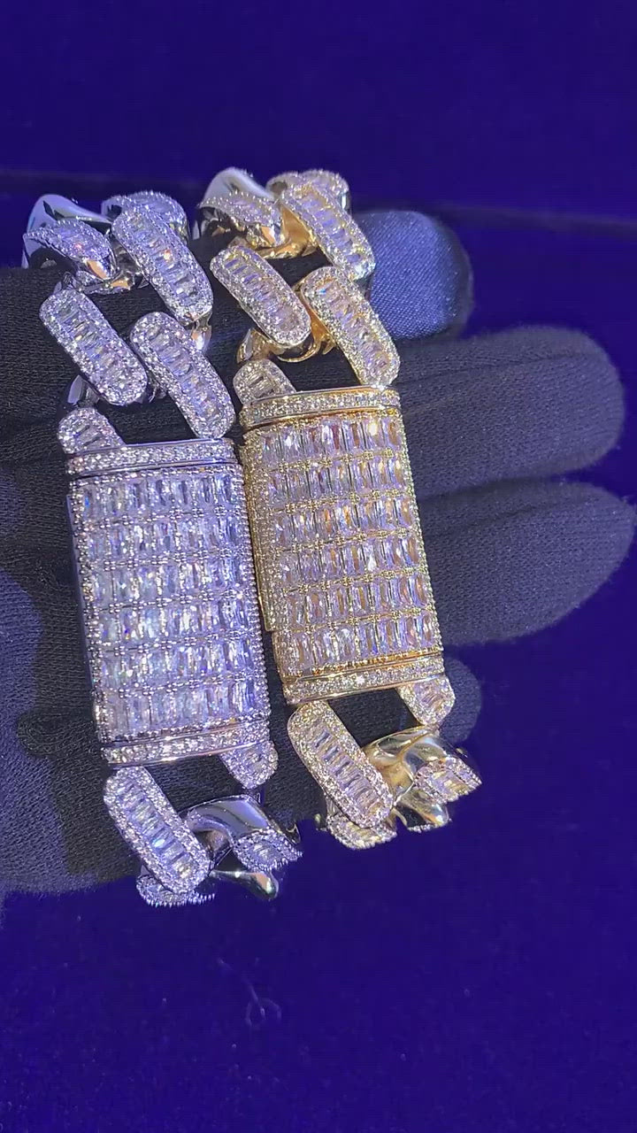 18MM Baguette Box Clasp Iced Out Diamond Bracelet