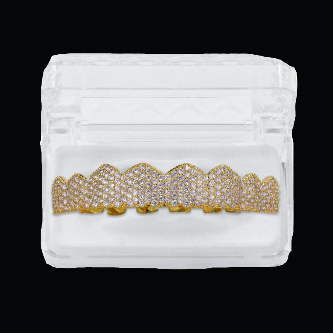 8 Teeth Fang Mouth Iced Out Grillz