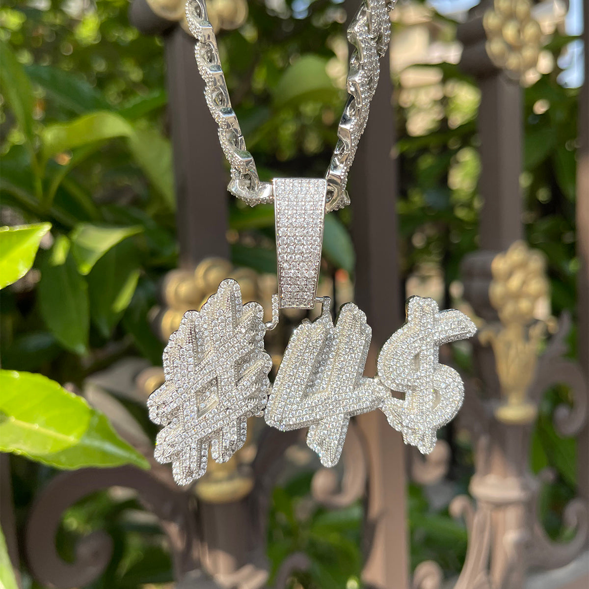 Trend Luxury Design Iced Out Big Bail Custom Pendant