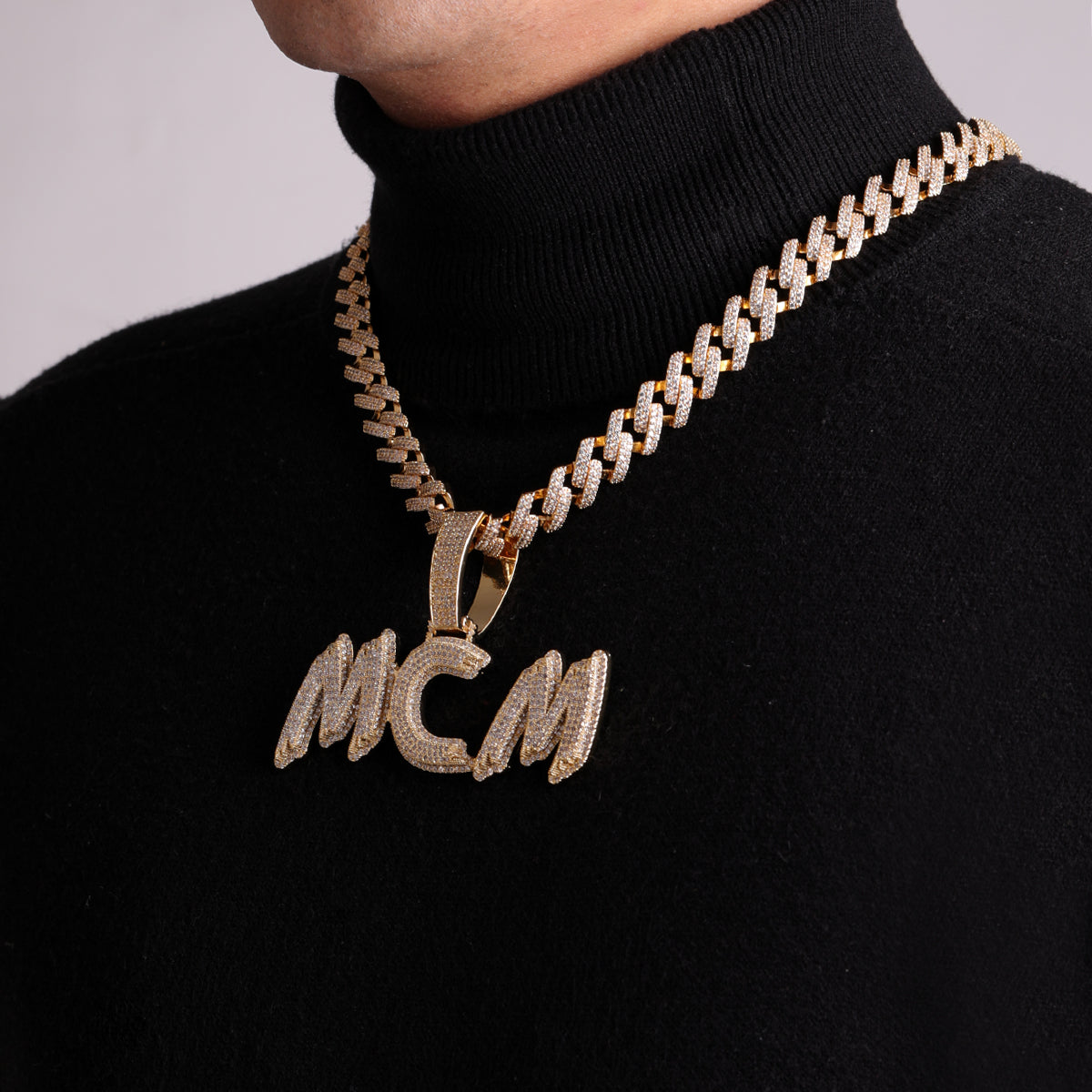 Trend Luxury Design Iced Out Big Bail Custom Pendant