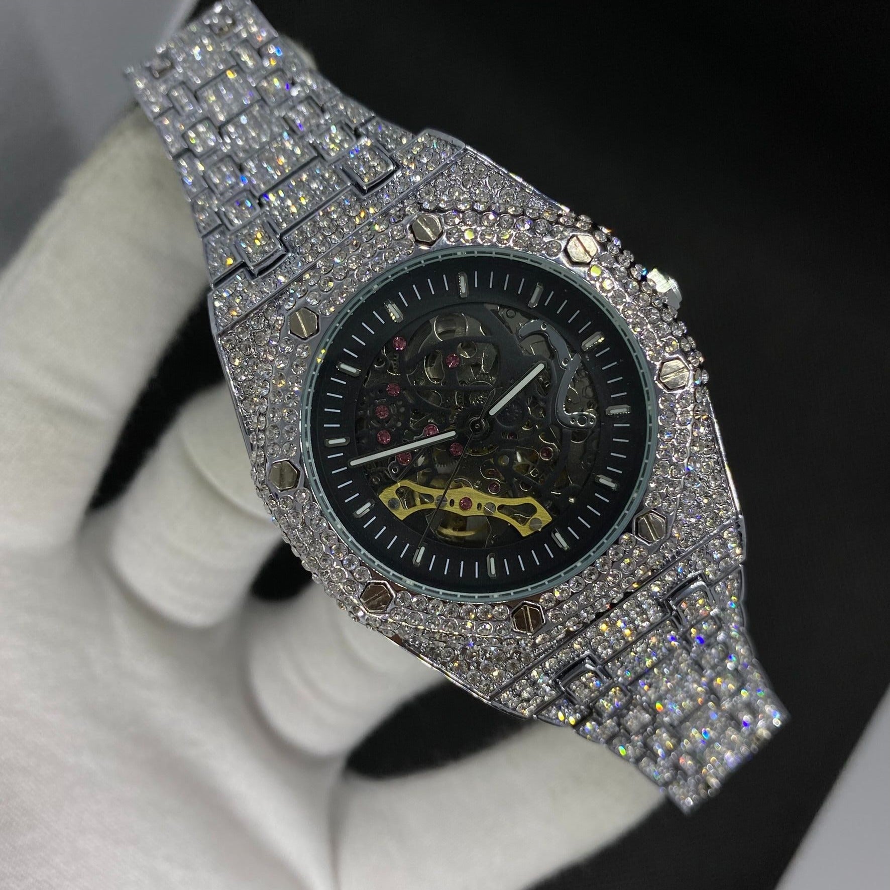 Self-Wind Mechanical Skeleton Iced Out Diamond Watch